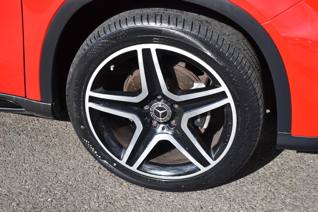 Mercedes-Benz Gla view 73
