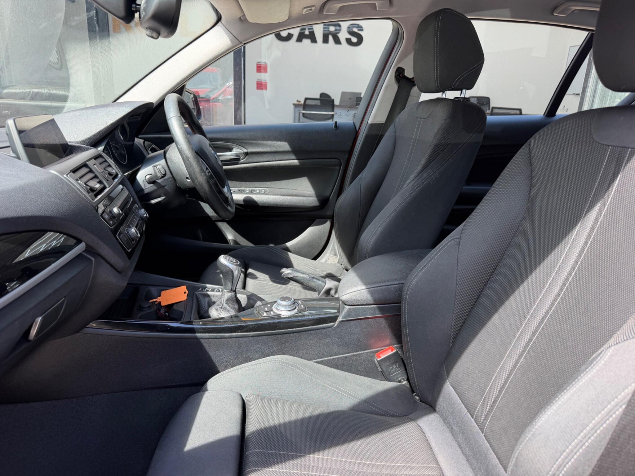 BMW 1 Series view 15