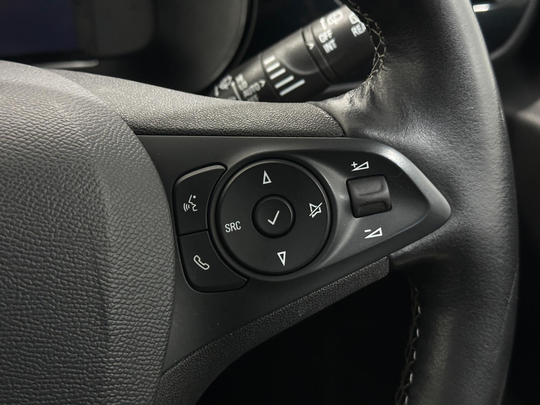 Vauxhall Corsa view 16