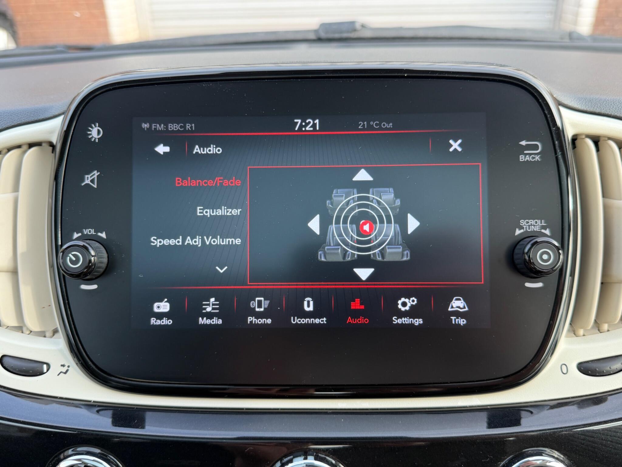 Fiat 500 view 64