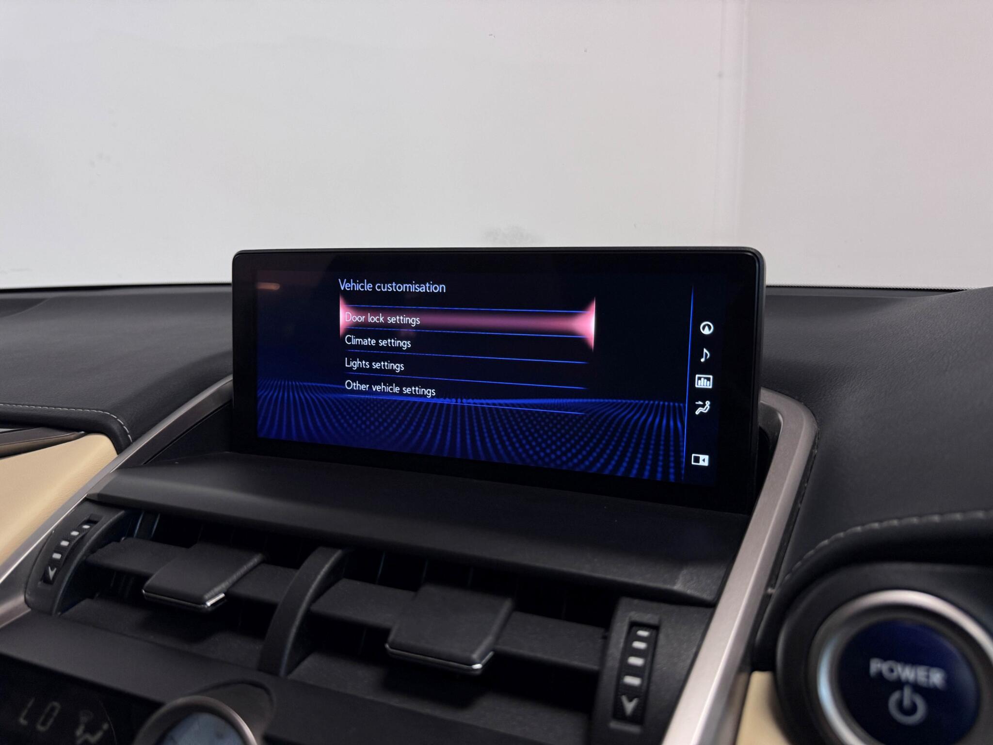 Lexus NX view 50