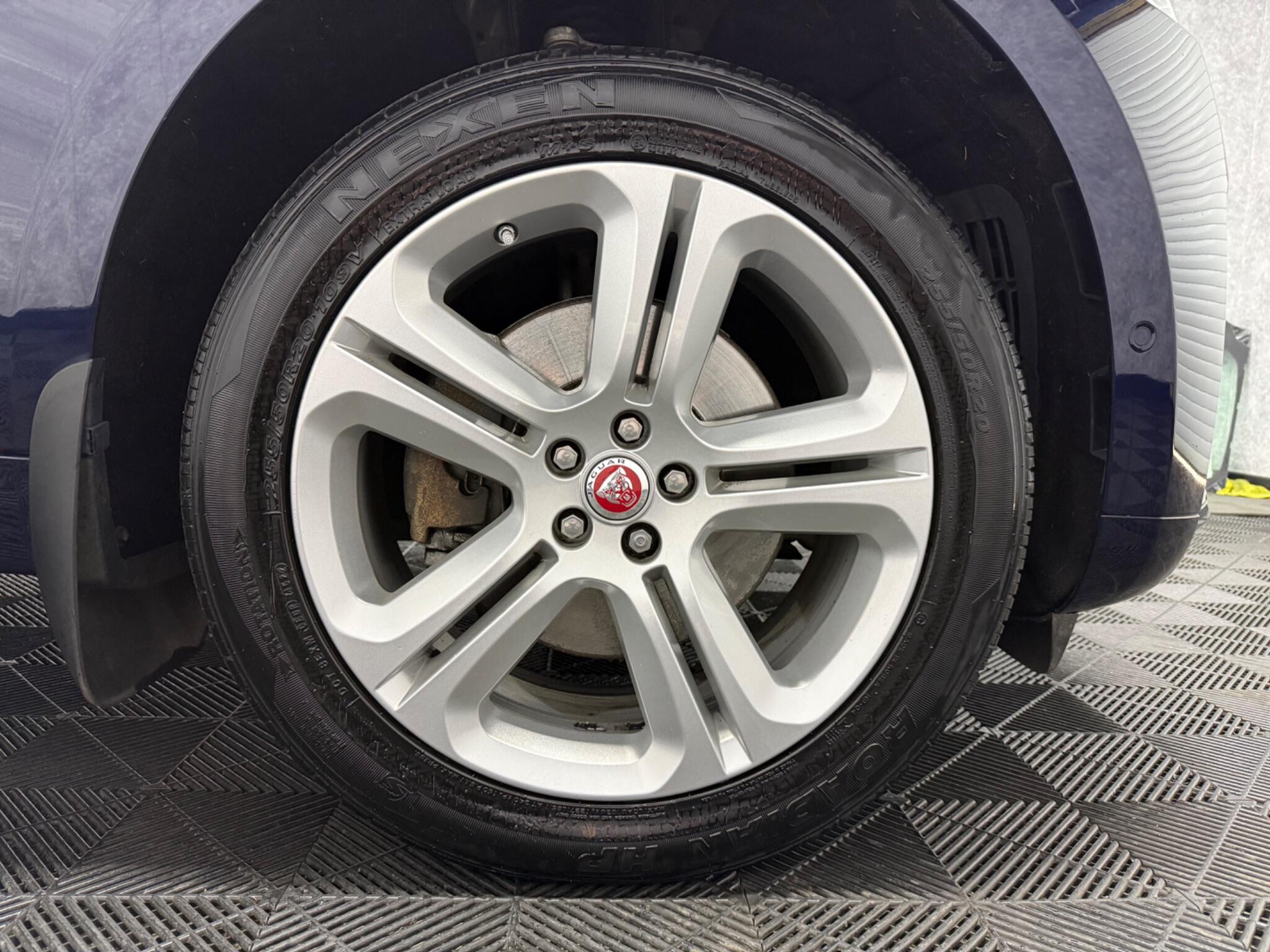 Jaguar F-Pace view 33