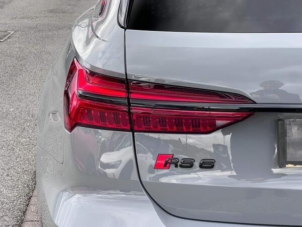Audi RS6 Avant view 74