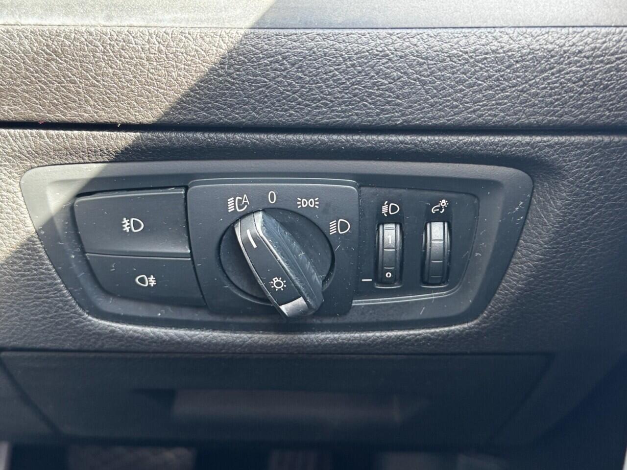 BMW 1 Series view 35