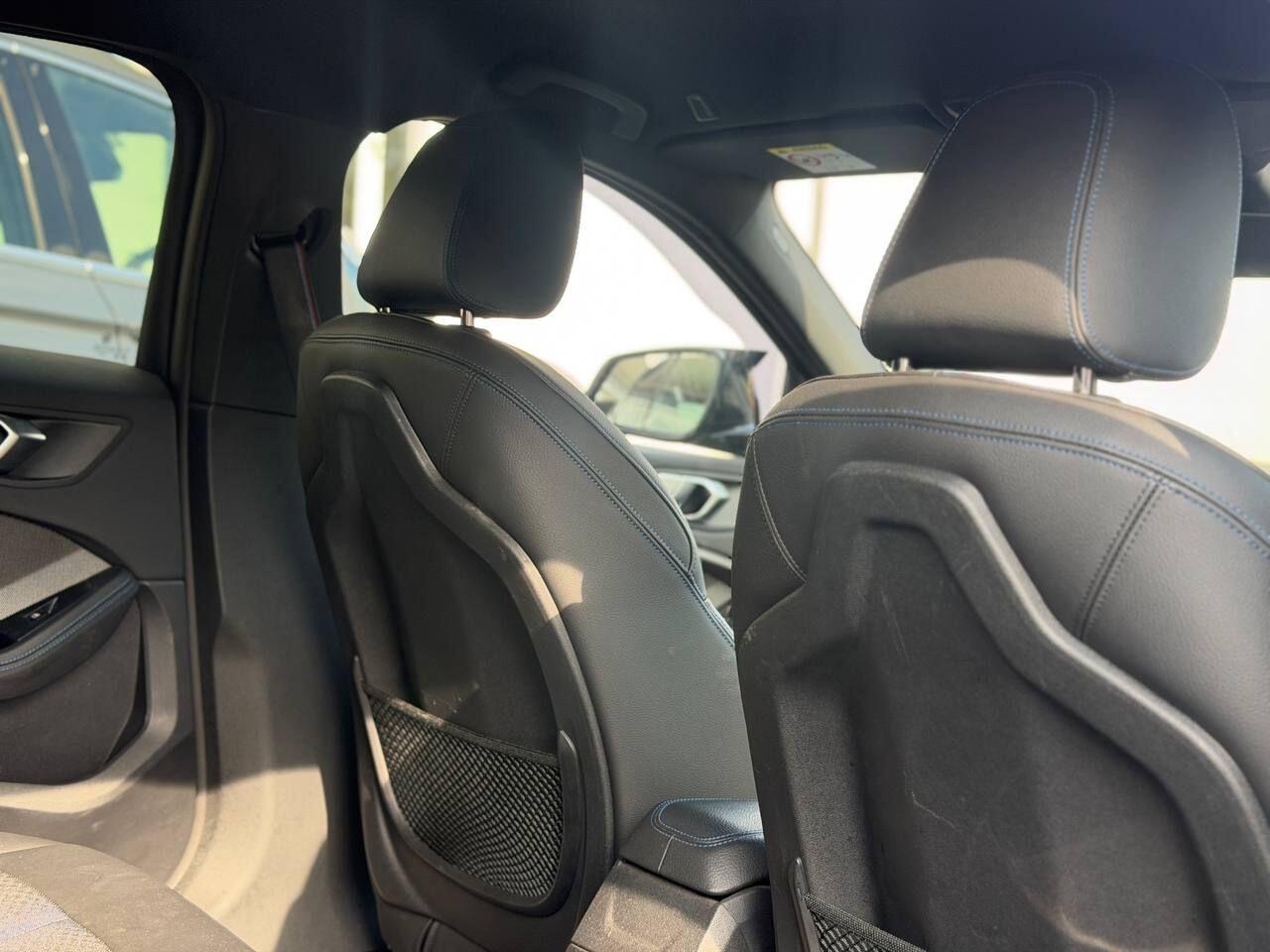 BMW 1 Series view 17