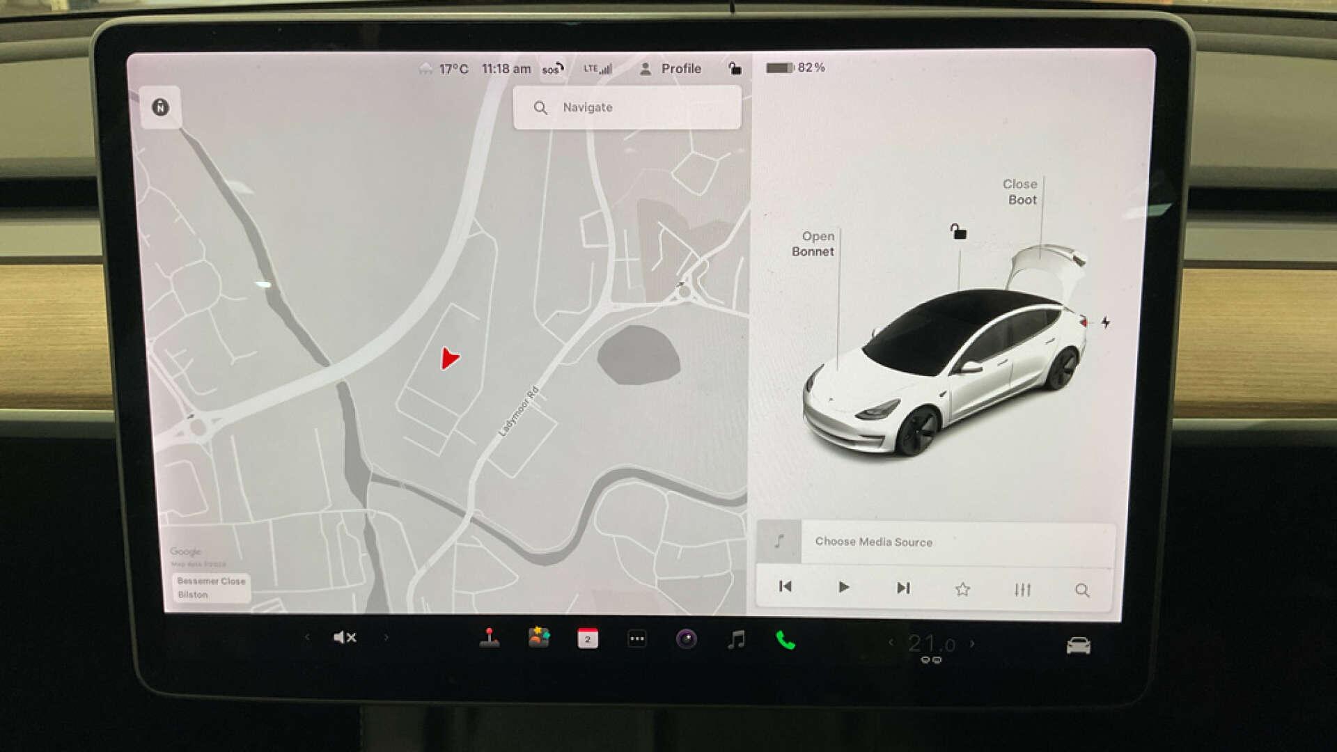 Tesla Model 3 view 11