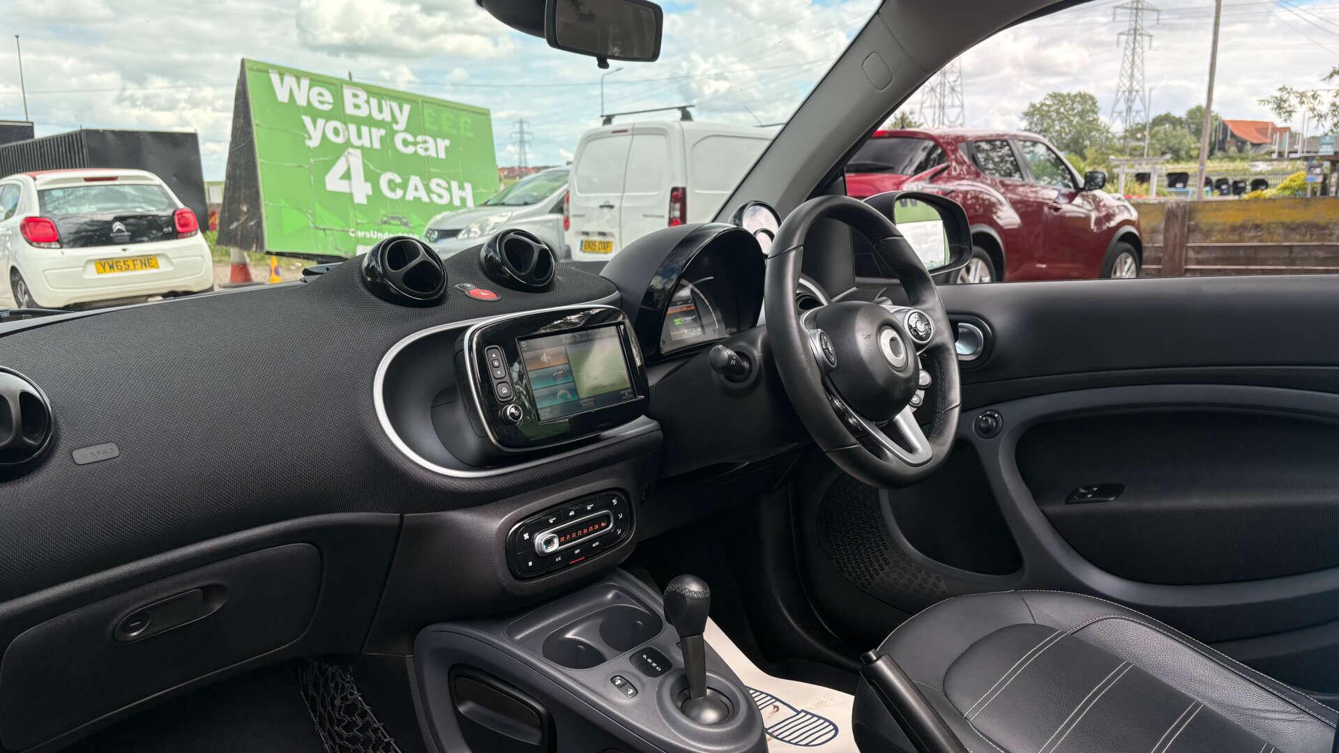smart Fortwo view 10