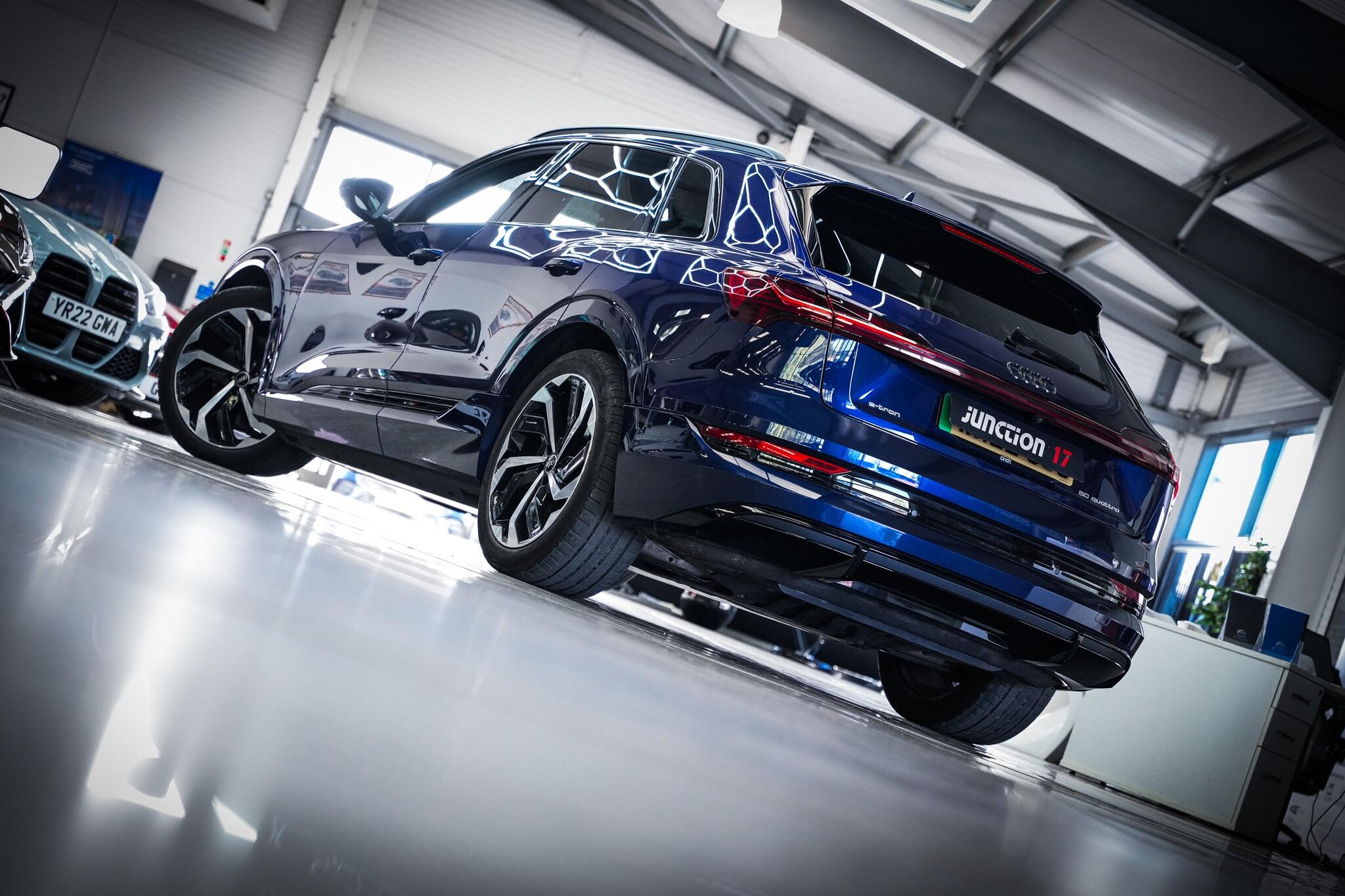 Audi E-Tron view 6