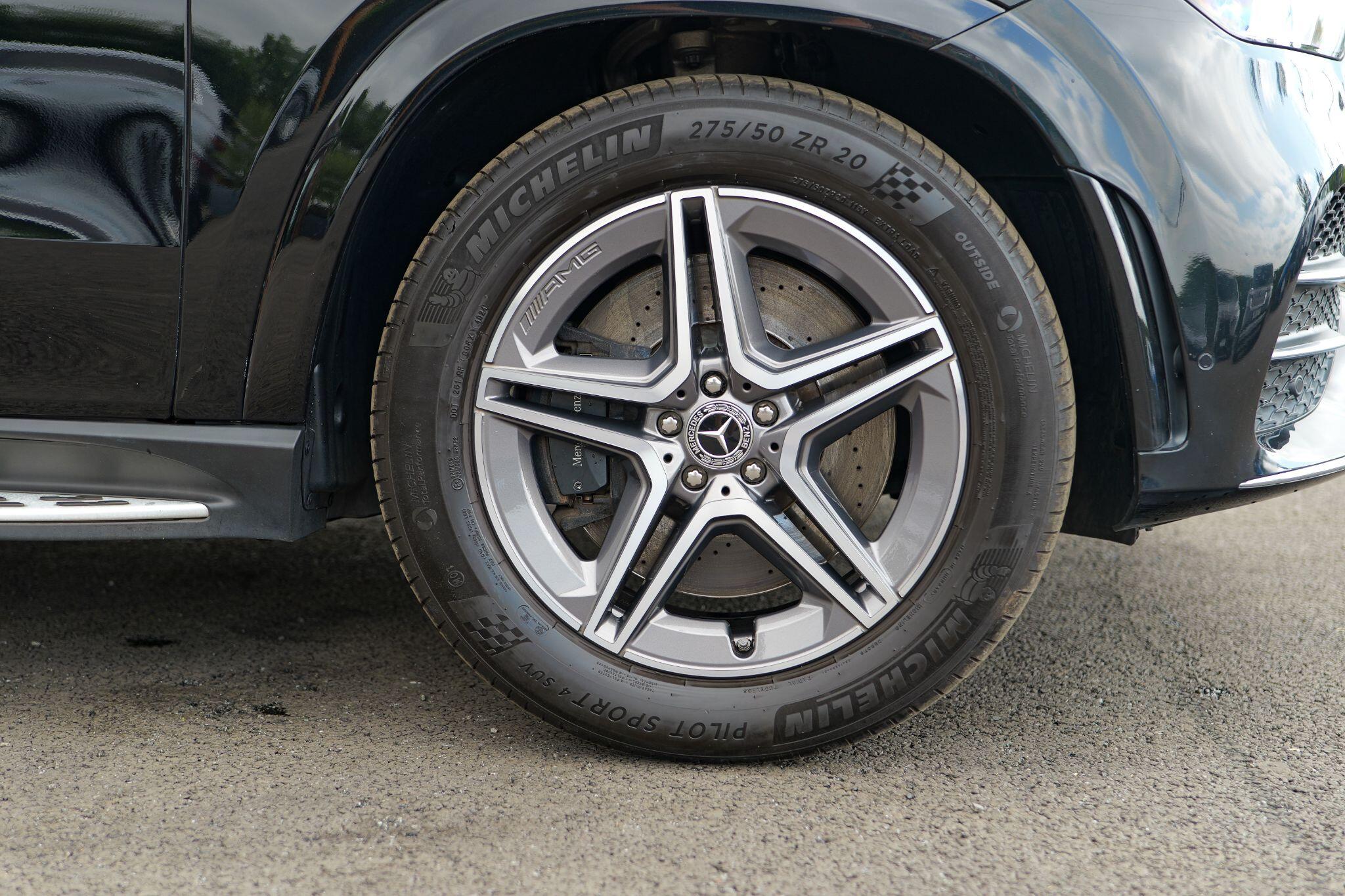 Mercedes-Benz Gle view 9