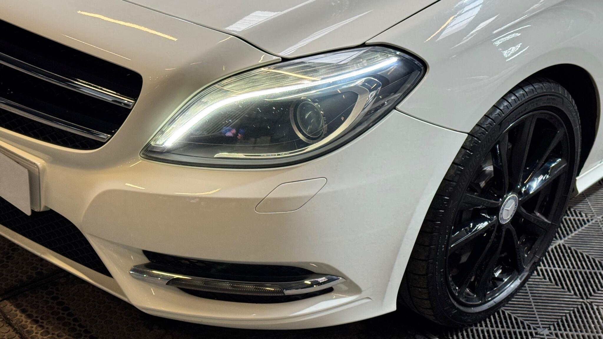 Mercedes-Benz B Class view 47