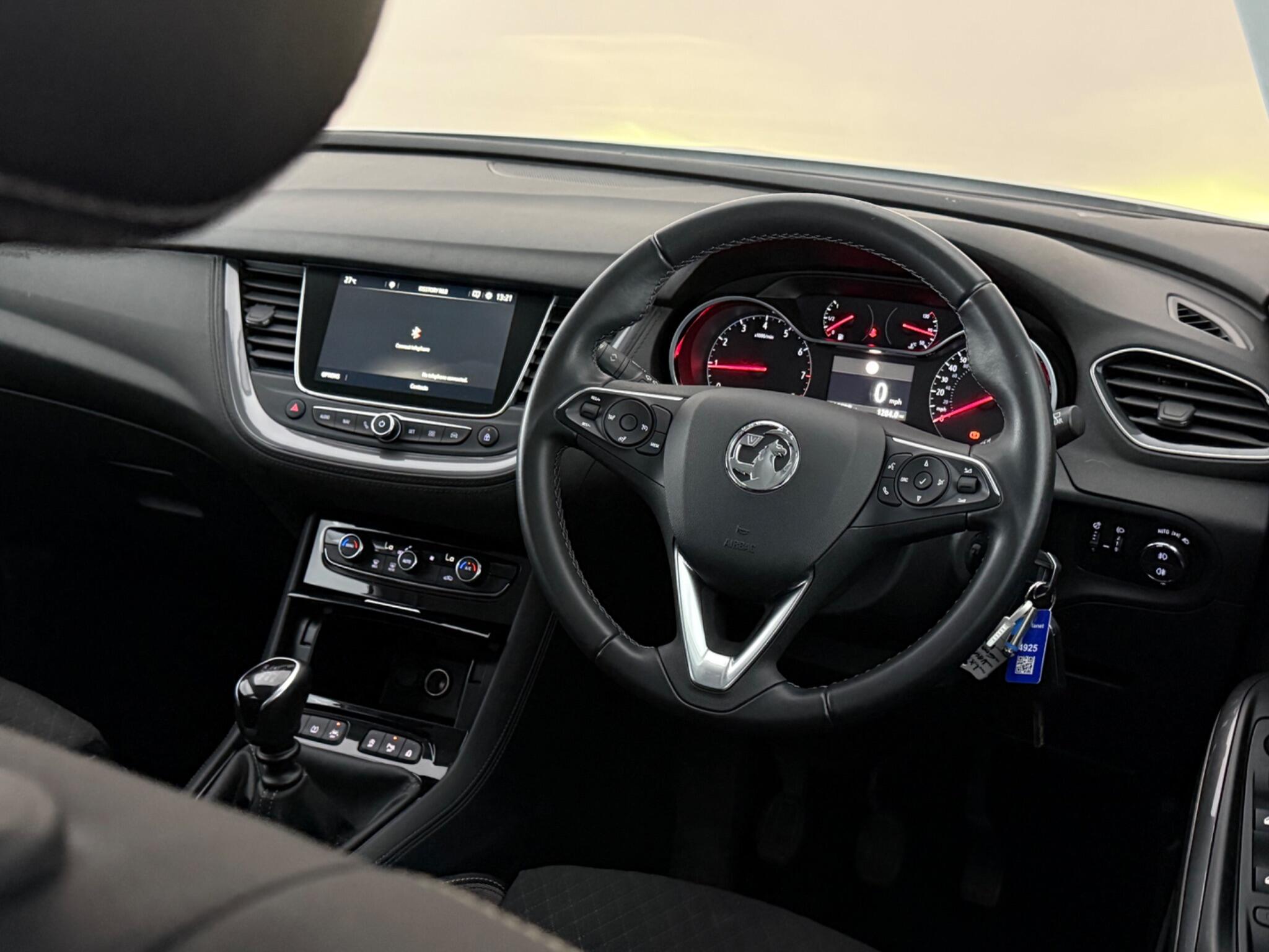 Vauxhall Grandland X view 13