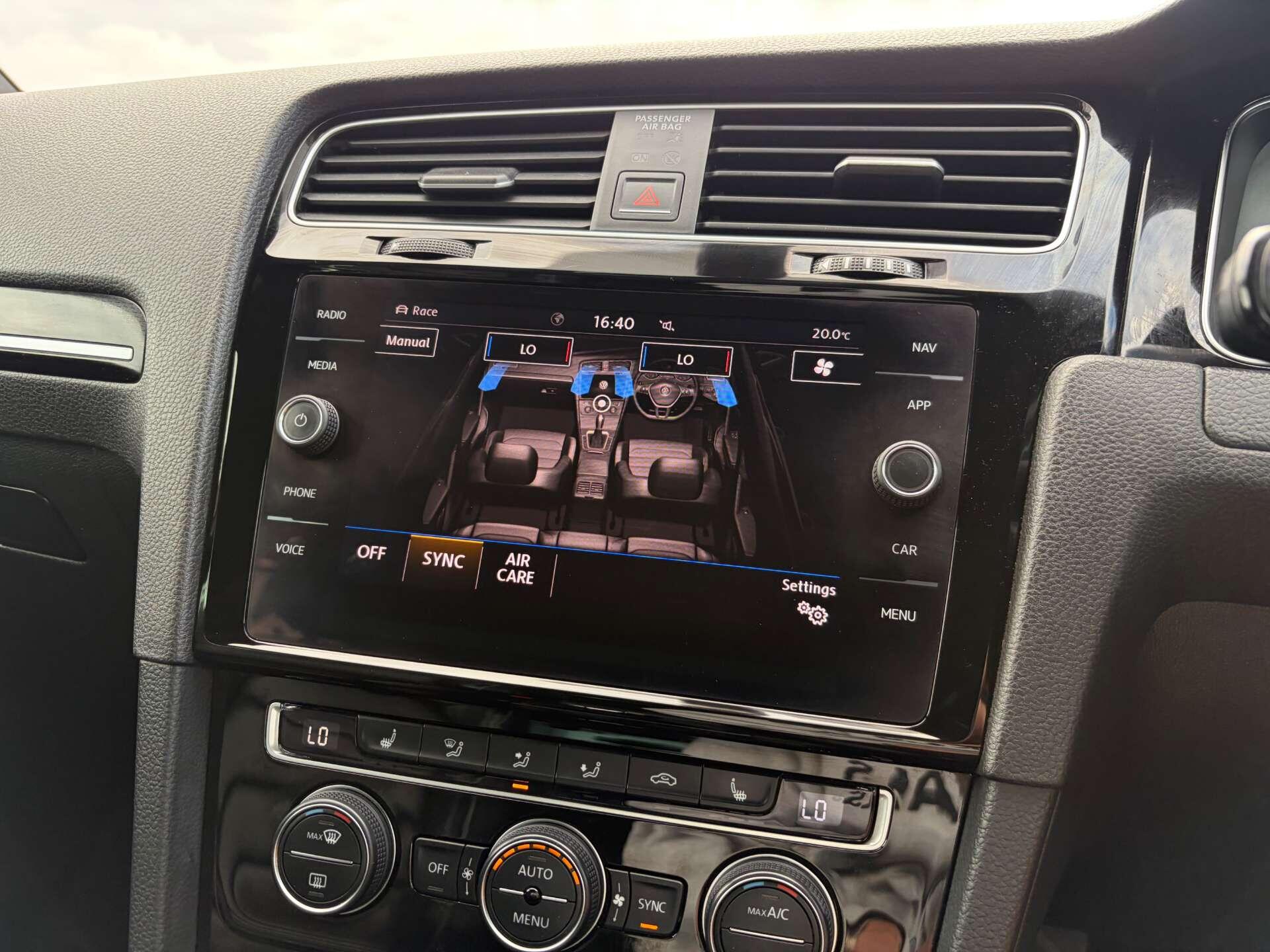 Volkswagen Golf view 51