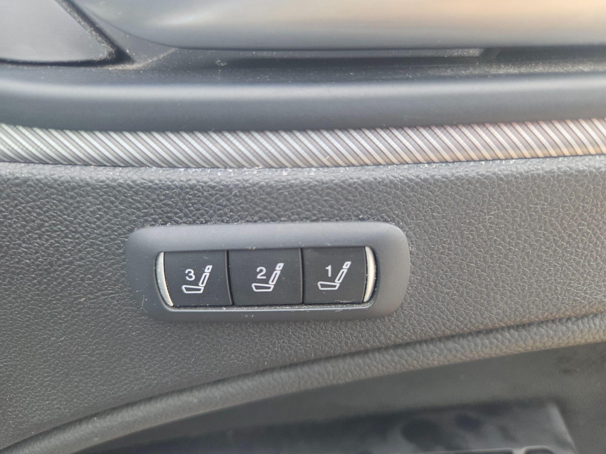Alfa Romeo Stelvio view 24