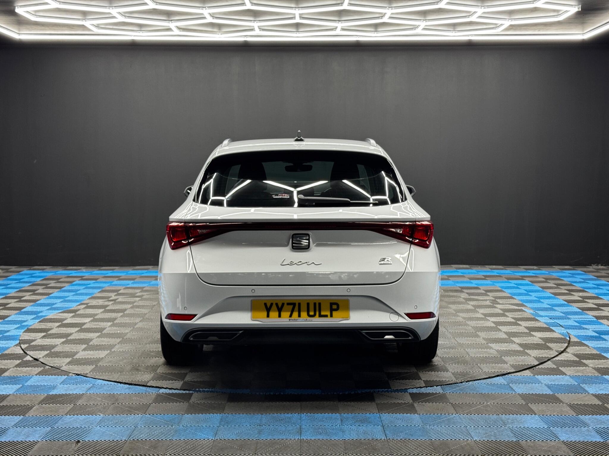Seat Leon view 6