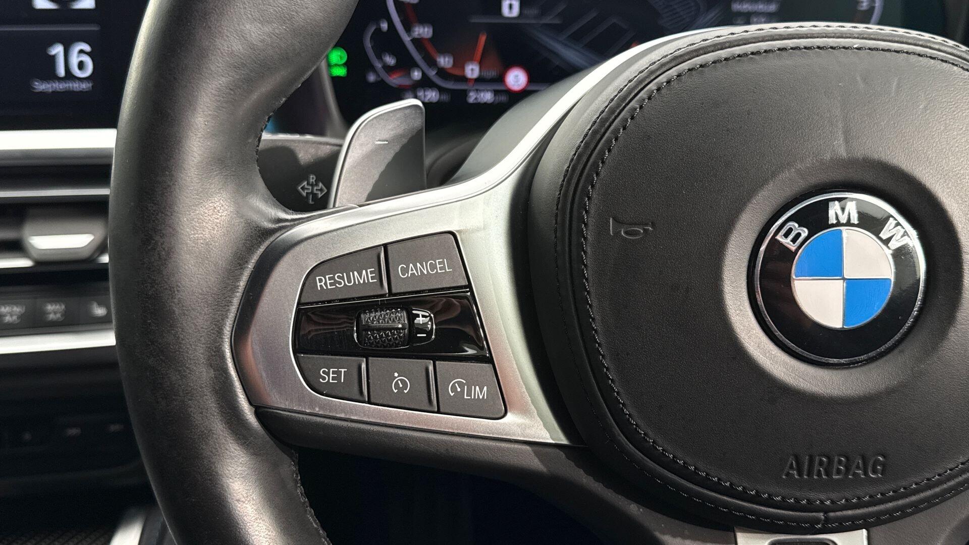 BMW 4 Series view 17