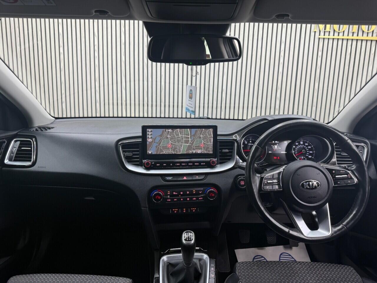 Kia Xceed view 8