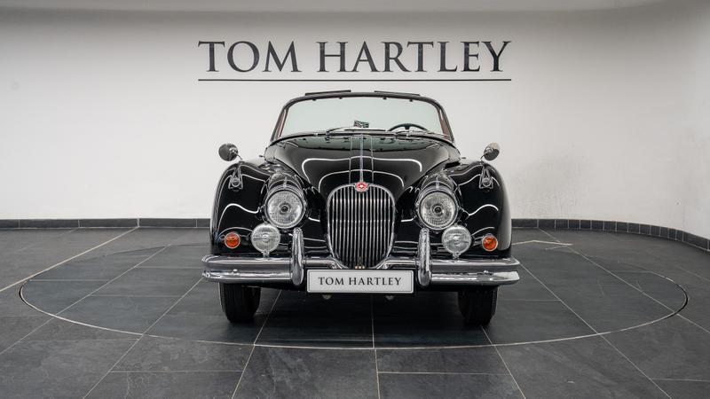 Jaguar XK150 view 2