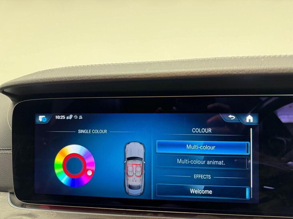 Mercedes-Benz E-Class view 14