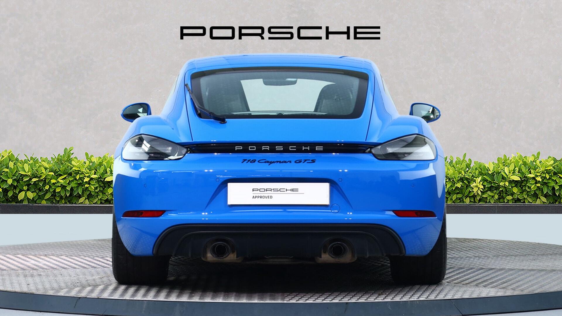 Porsche Cayman view 6