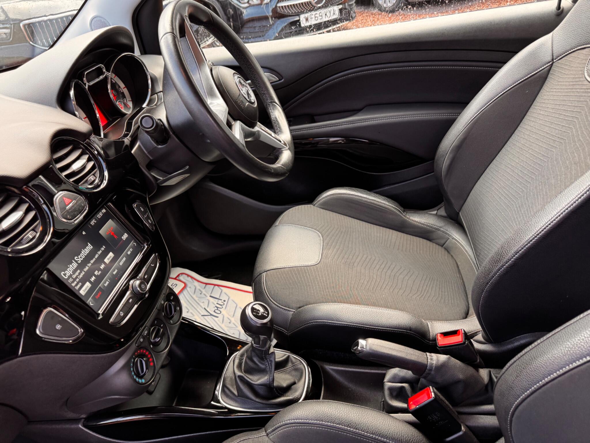 Vauxhall Adam view 33