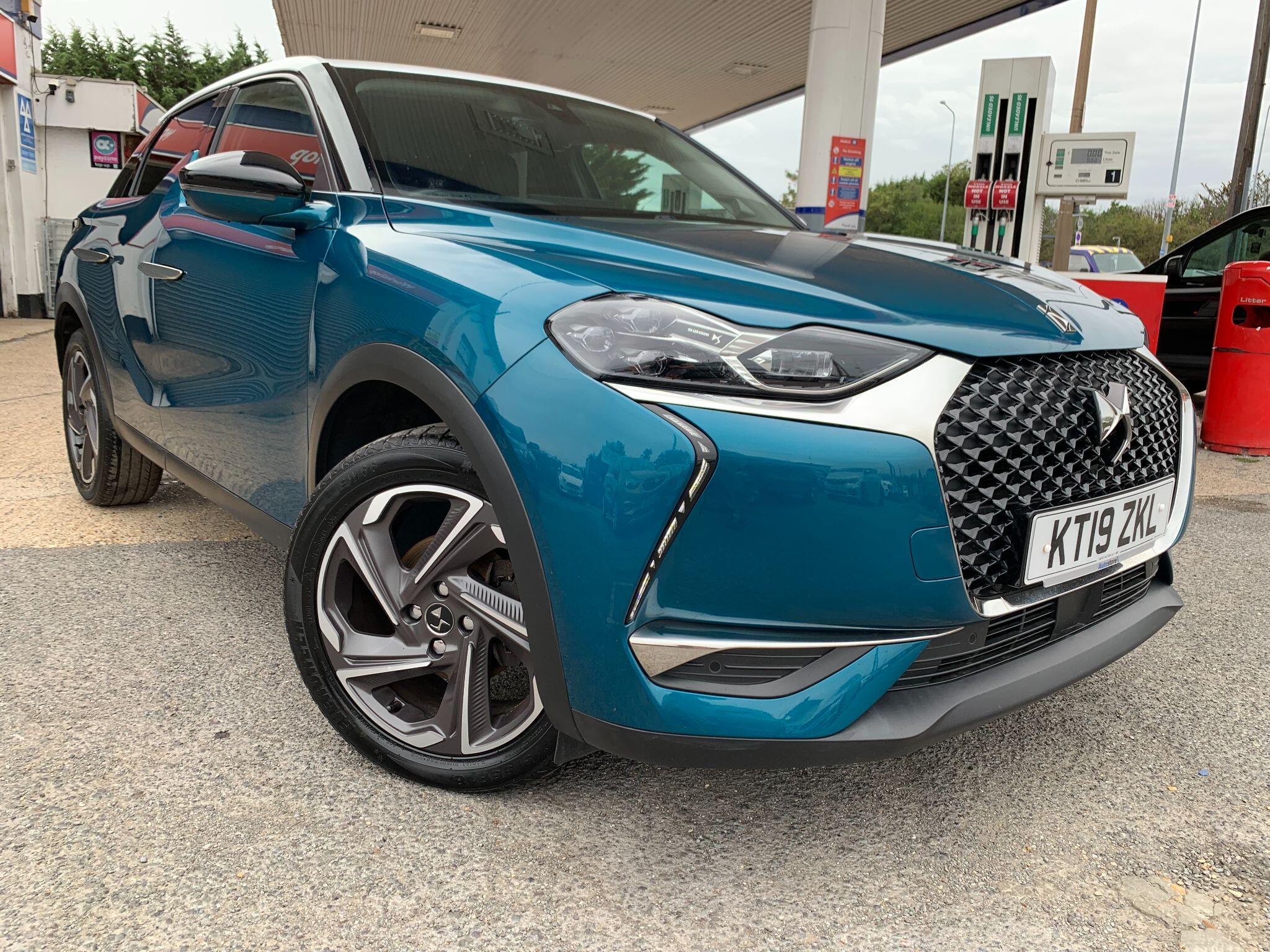 DS Automobiles DS 3 Crossback view 10