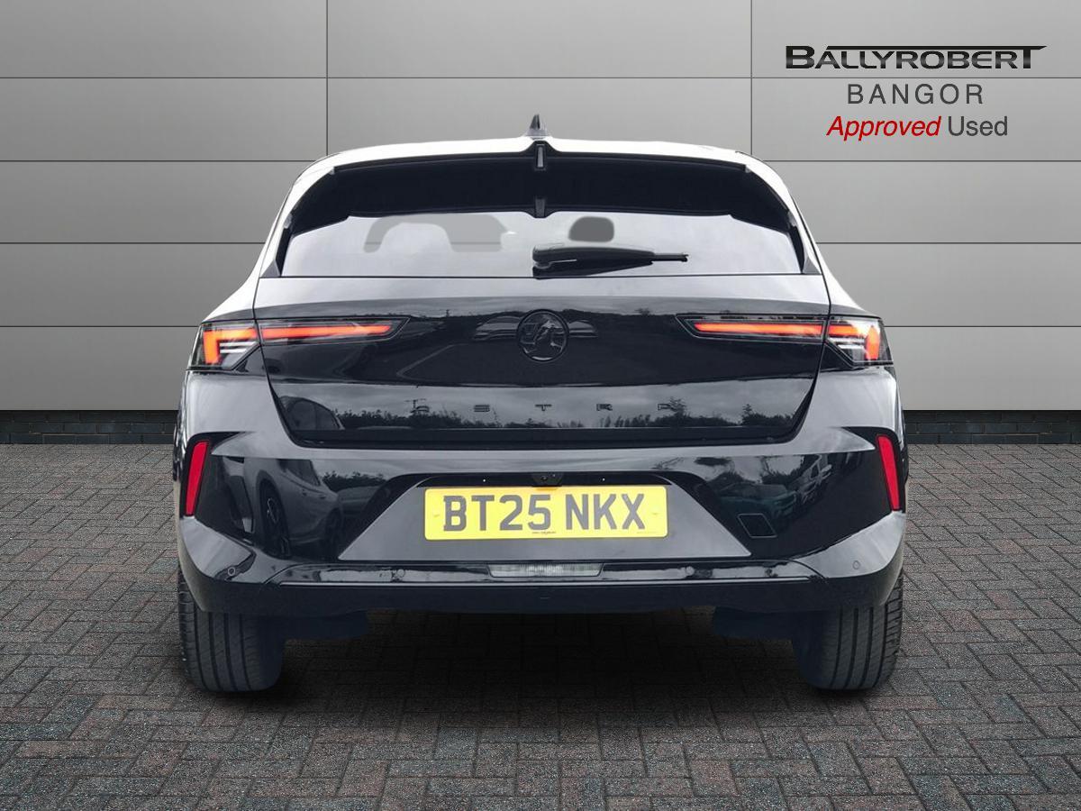 Vauxhall Astra view 11