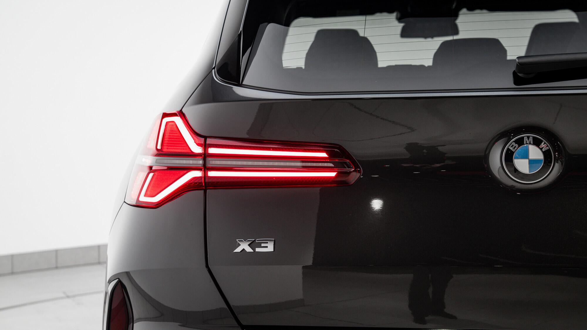 BMW X3 view 50