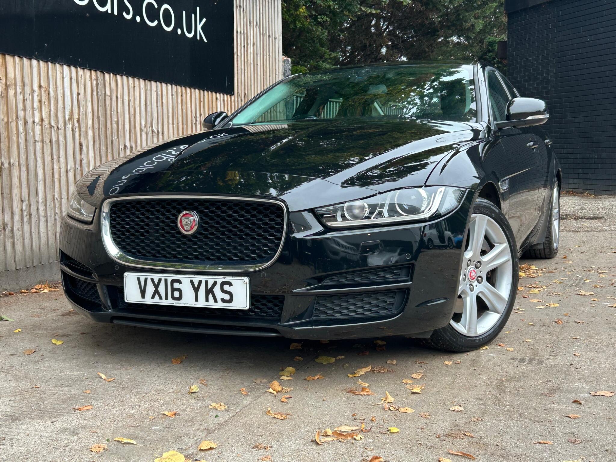 Jaguar Xe view 2