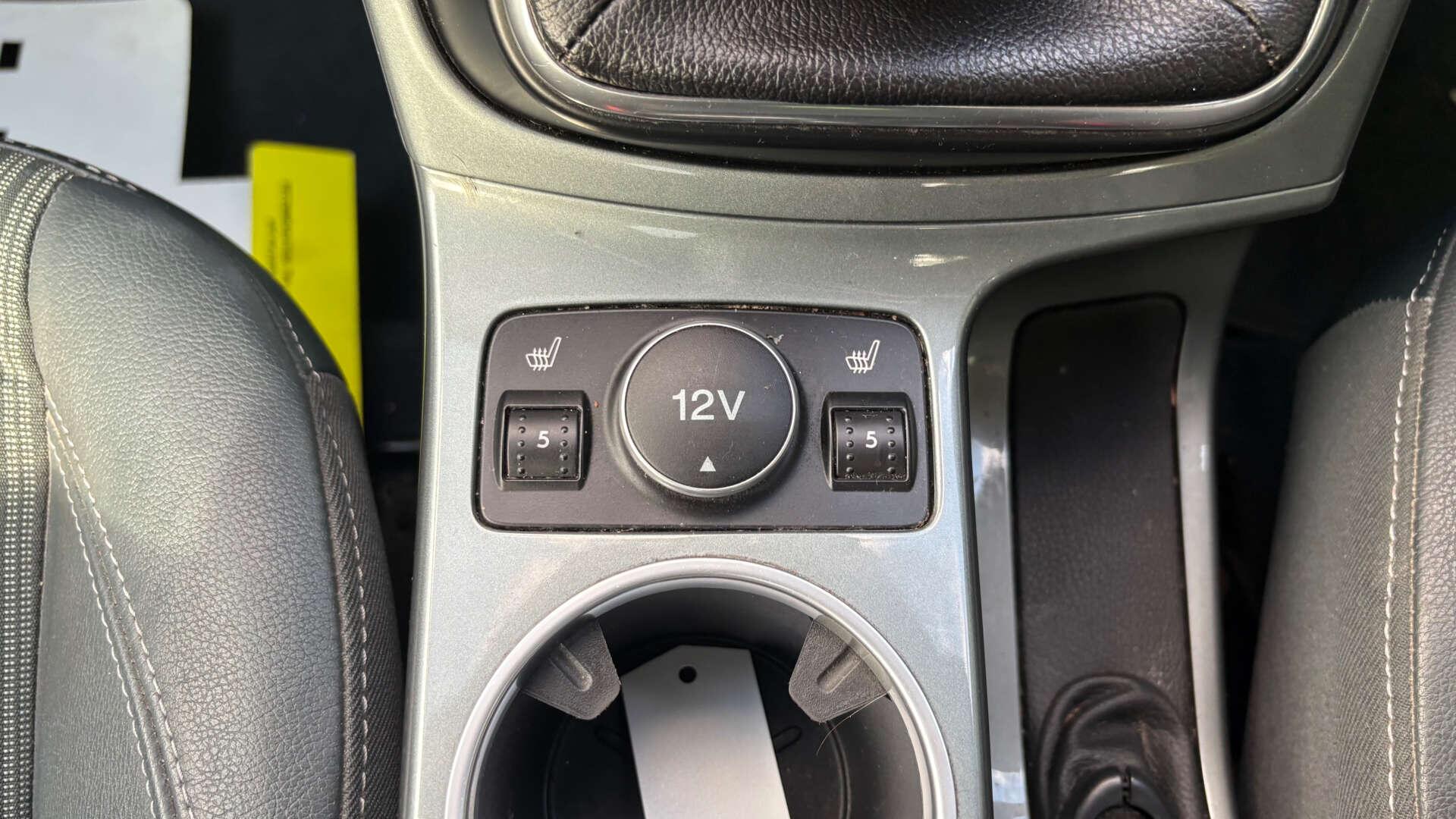 Ford C-Max view 29
