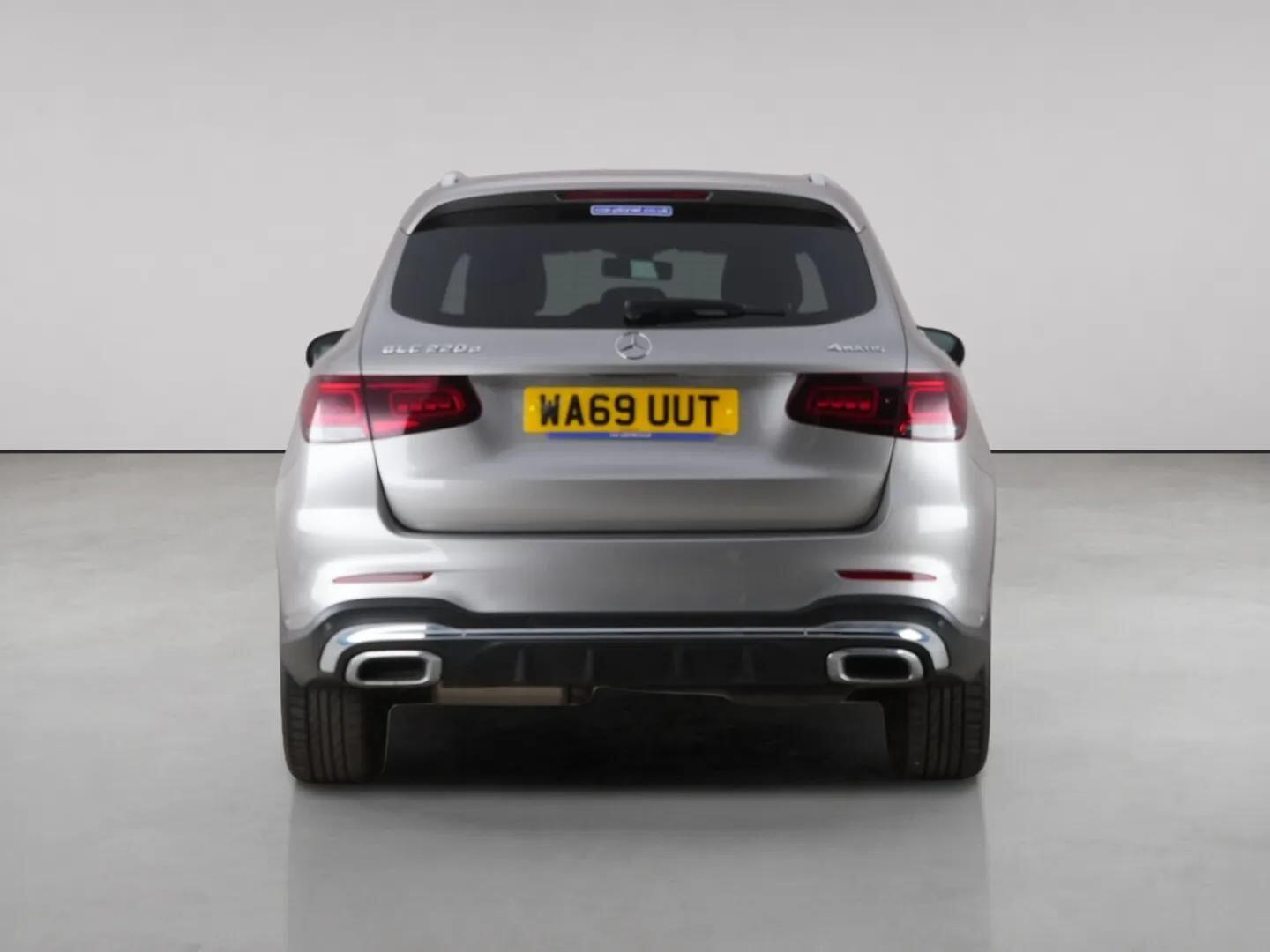 Mercedes-Benz GLC view 7