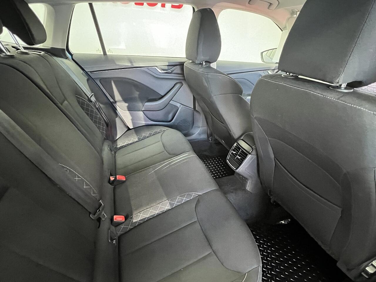Skoda Scala view 13