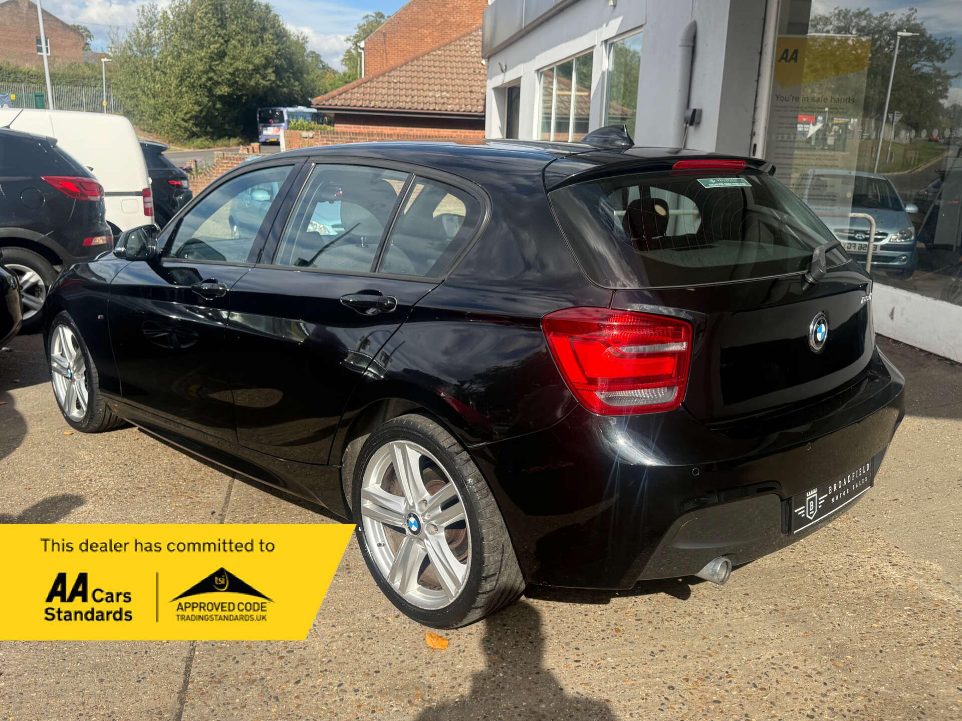 BMW 1 Series view 5