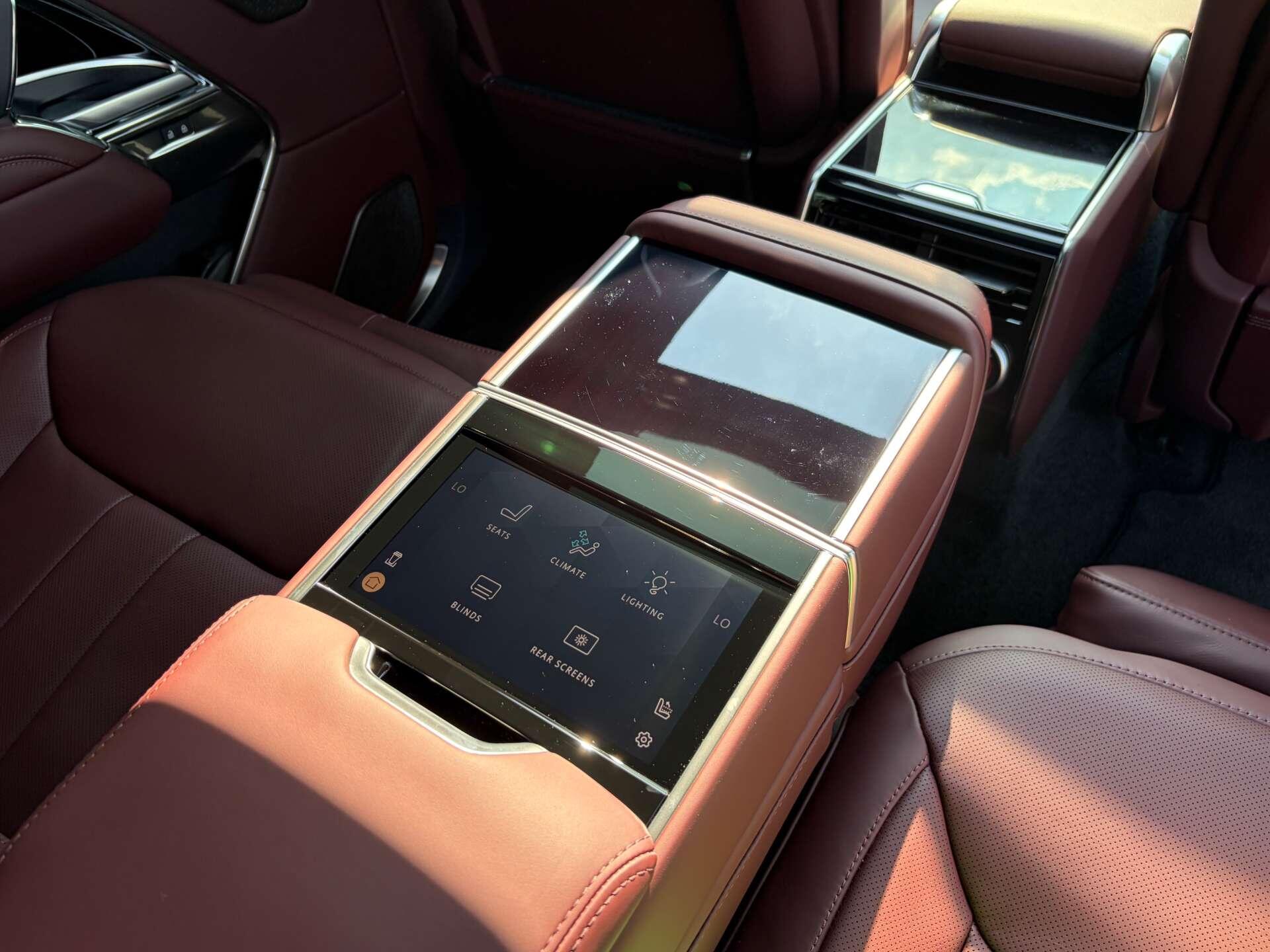 Land Rover Range Rover view 41