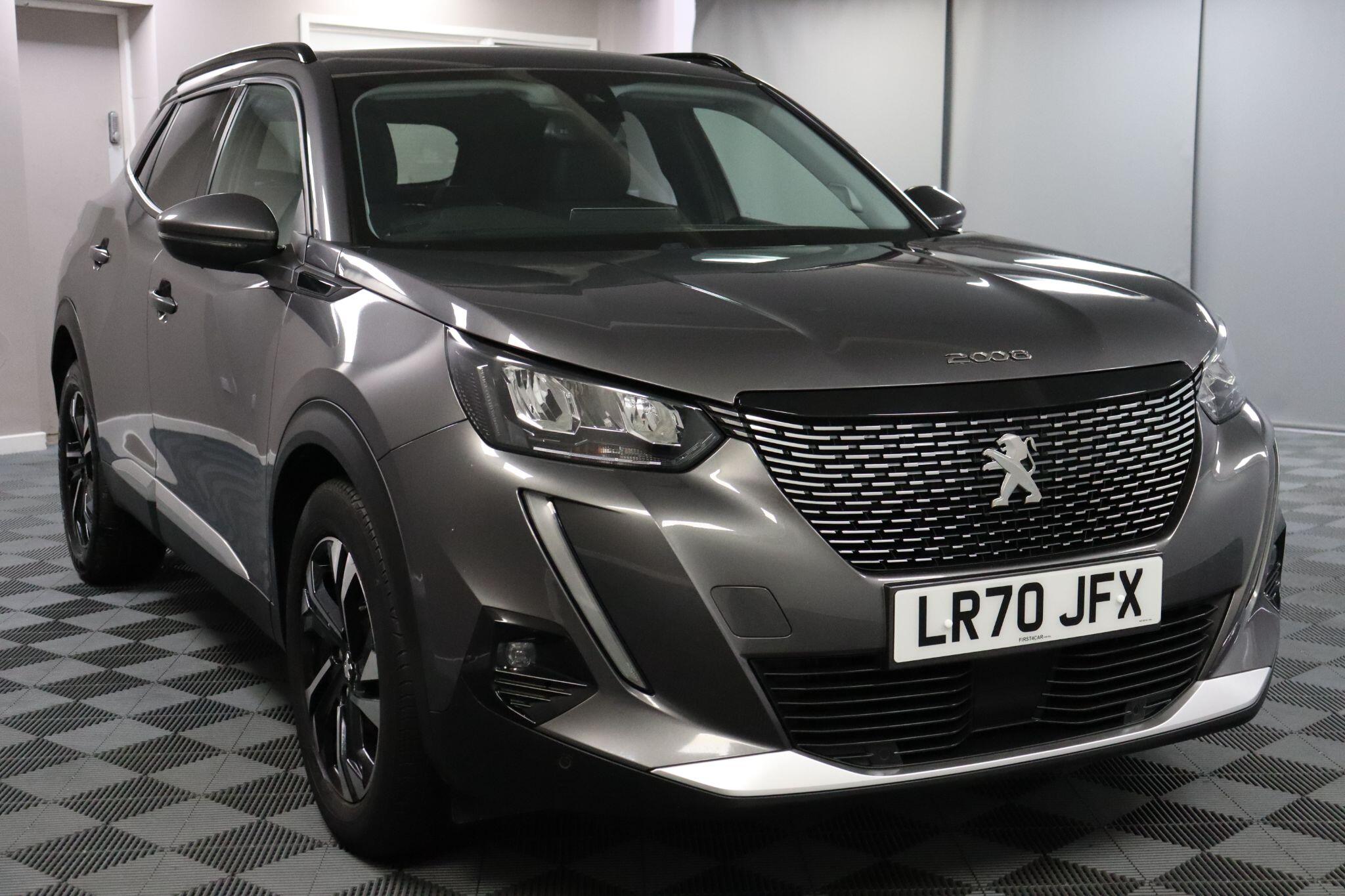 Peugeot 2008 view 6