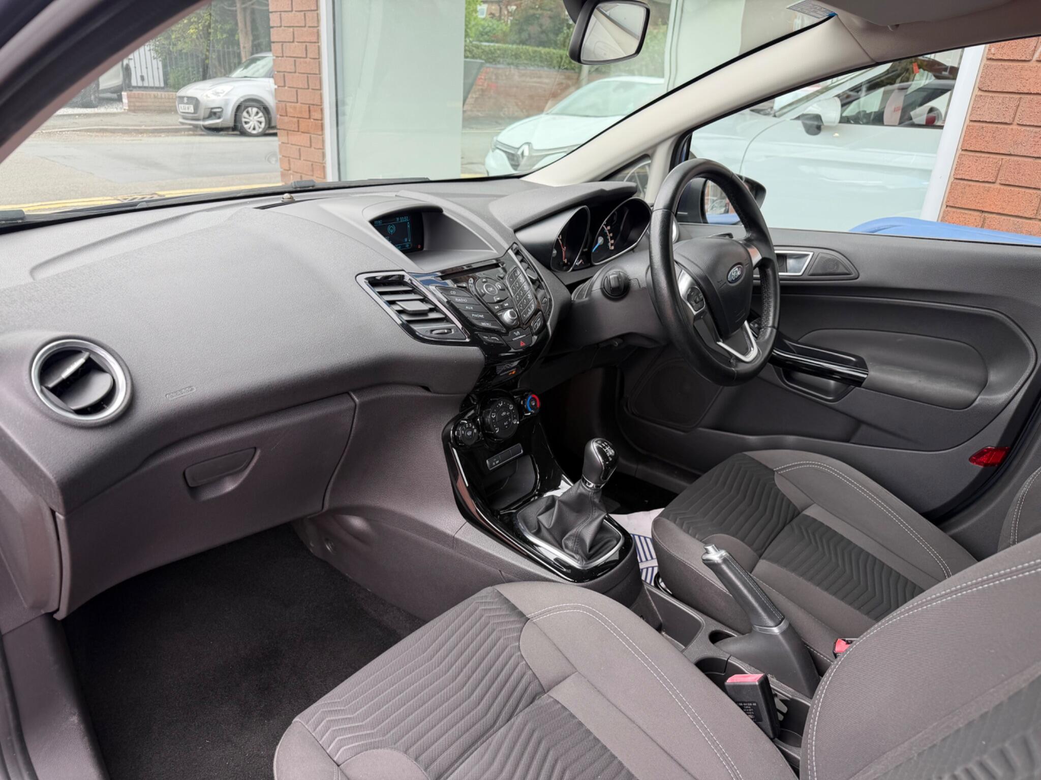 Ford Fiesta view 20