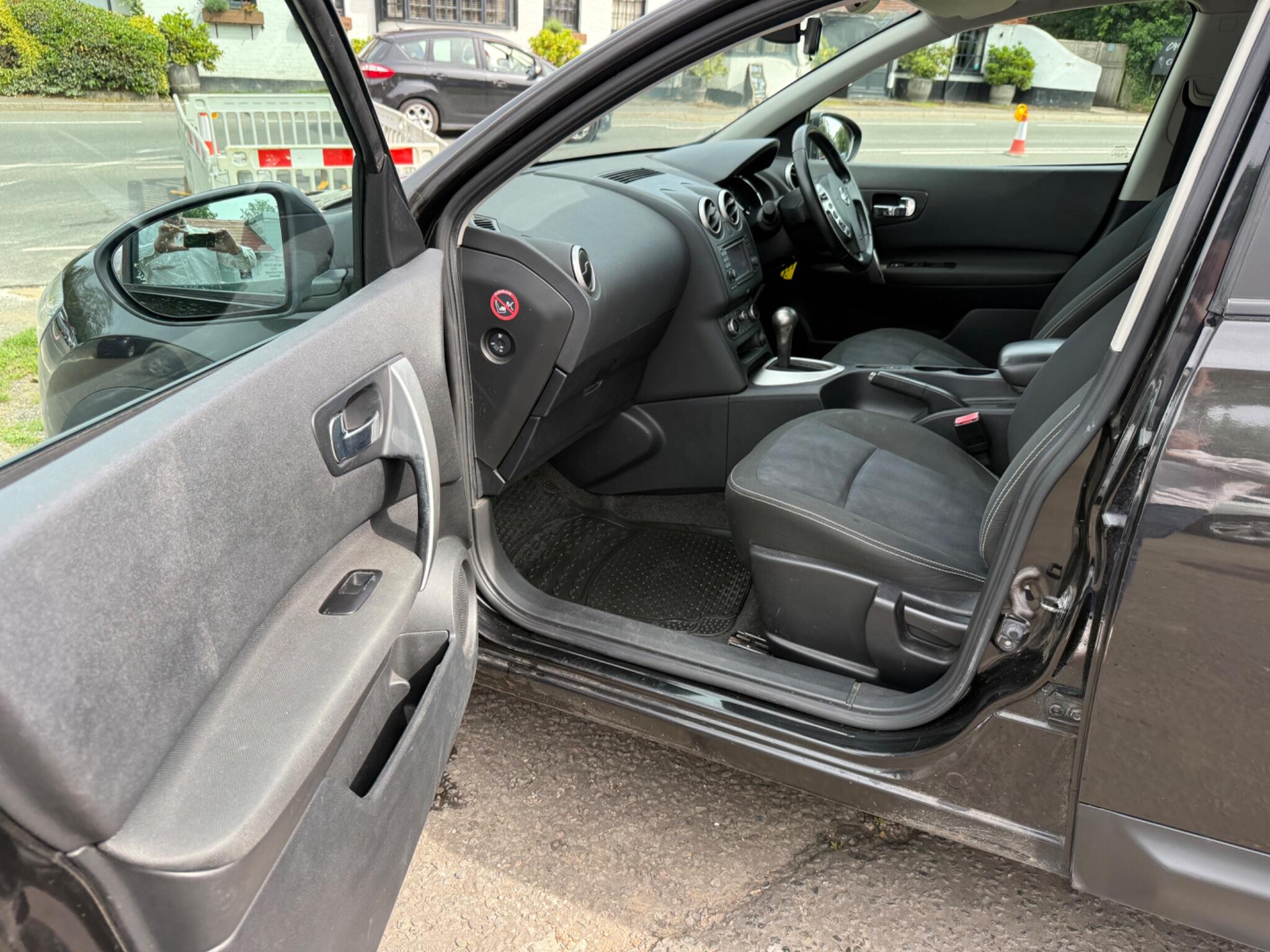 Nissan Qashqai view 30