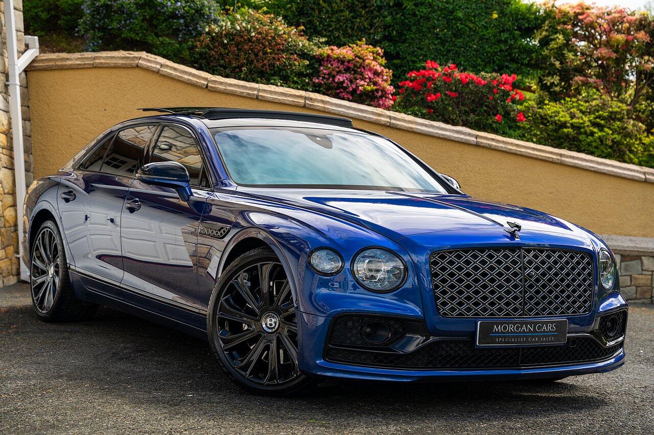 Bentley Flying Spur view 21