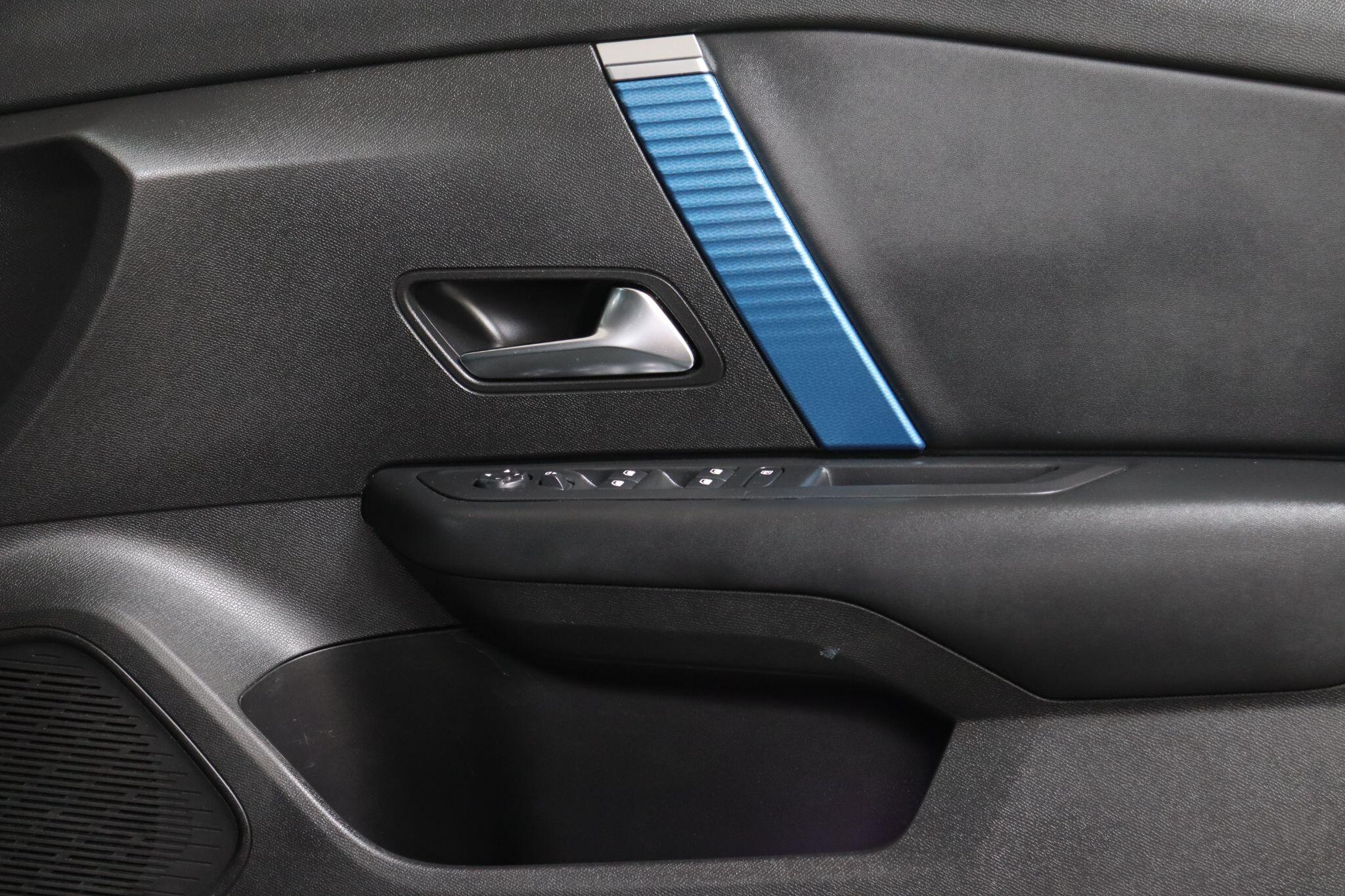 Citroen E-C4 view 36
