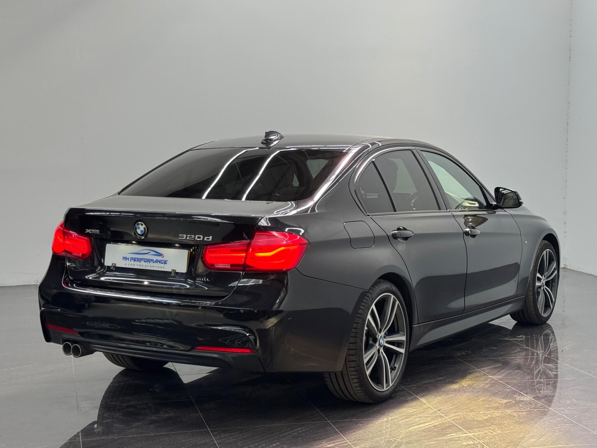 BMW 3 Series view 36