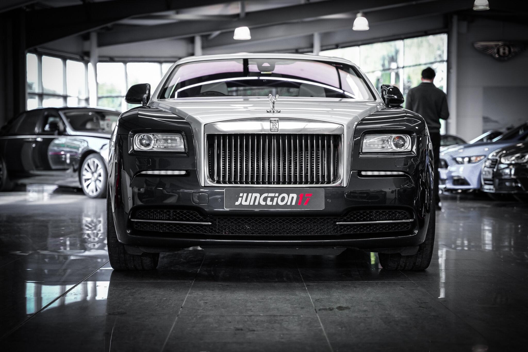 Rolls-Royce Wraith view 18