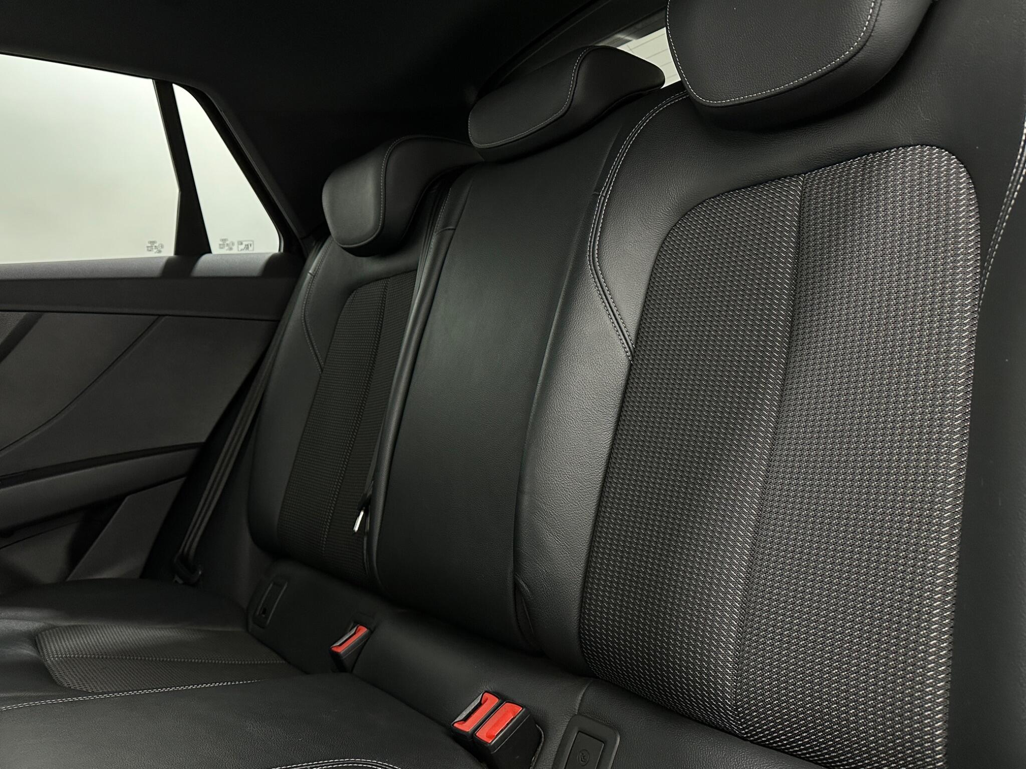 Audi Q2 view 39