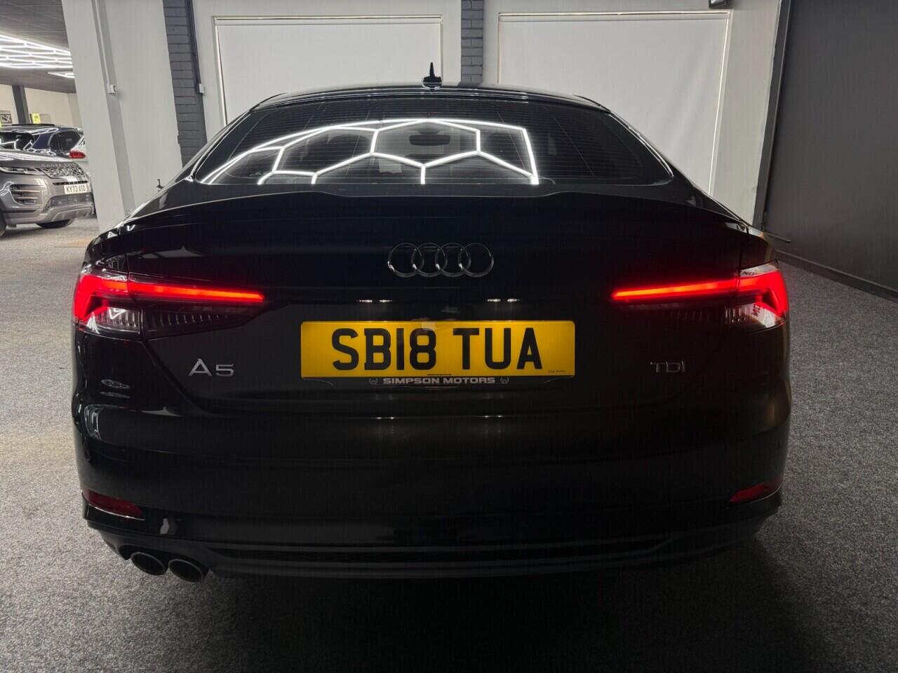 Audi A5 view 11