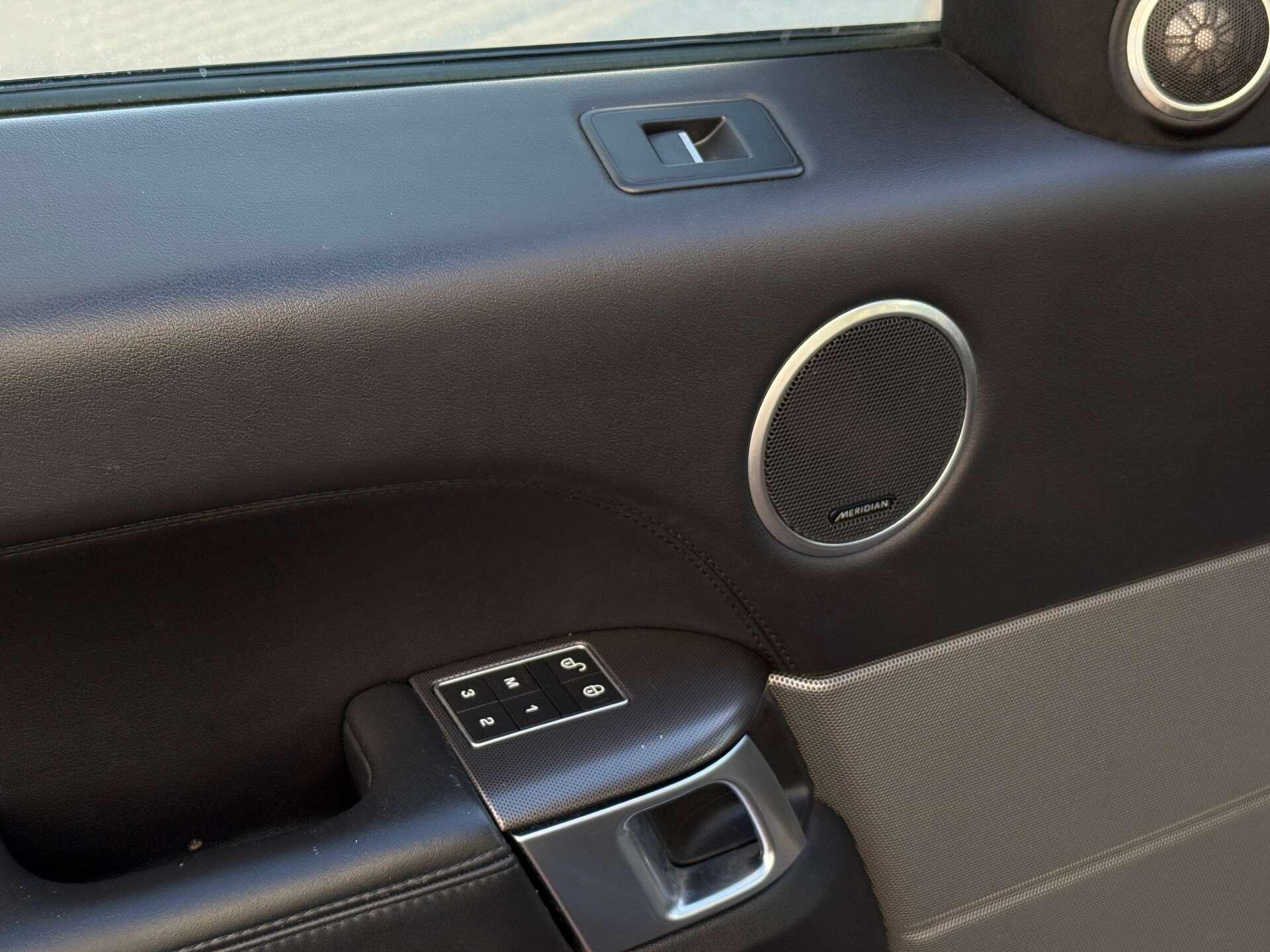 Land Rover Range Rover Sport view 60