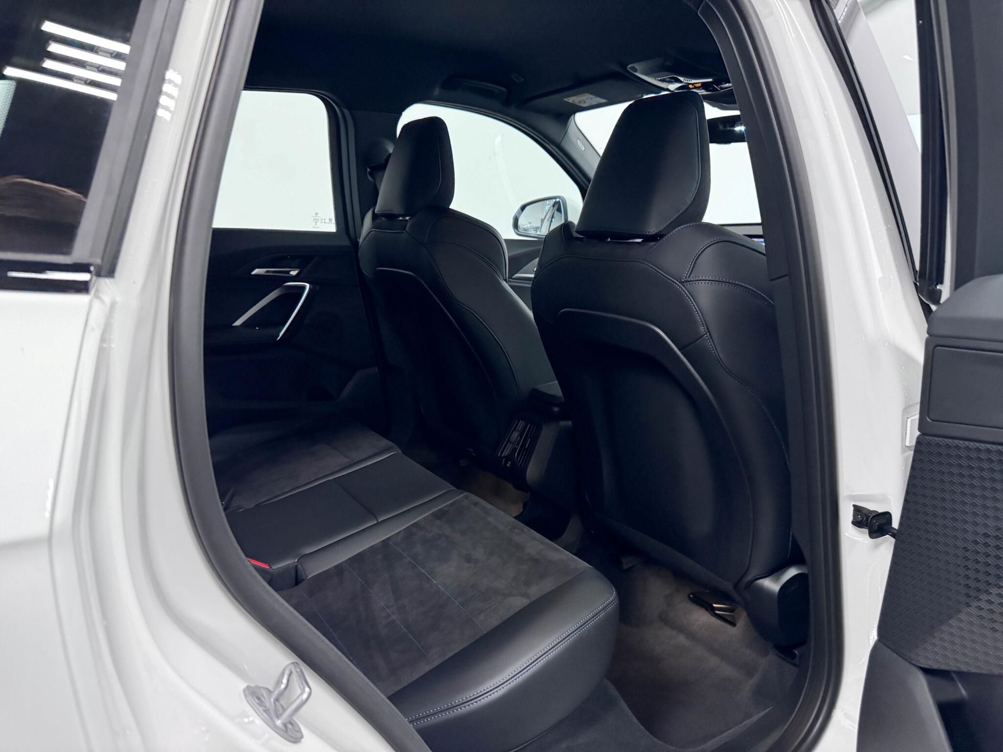 BMW X1 view 26