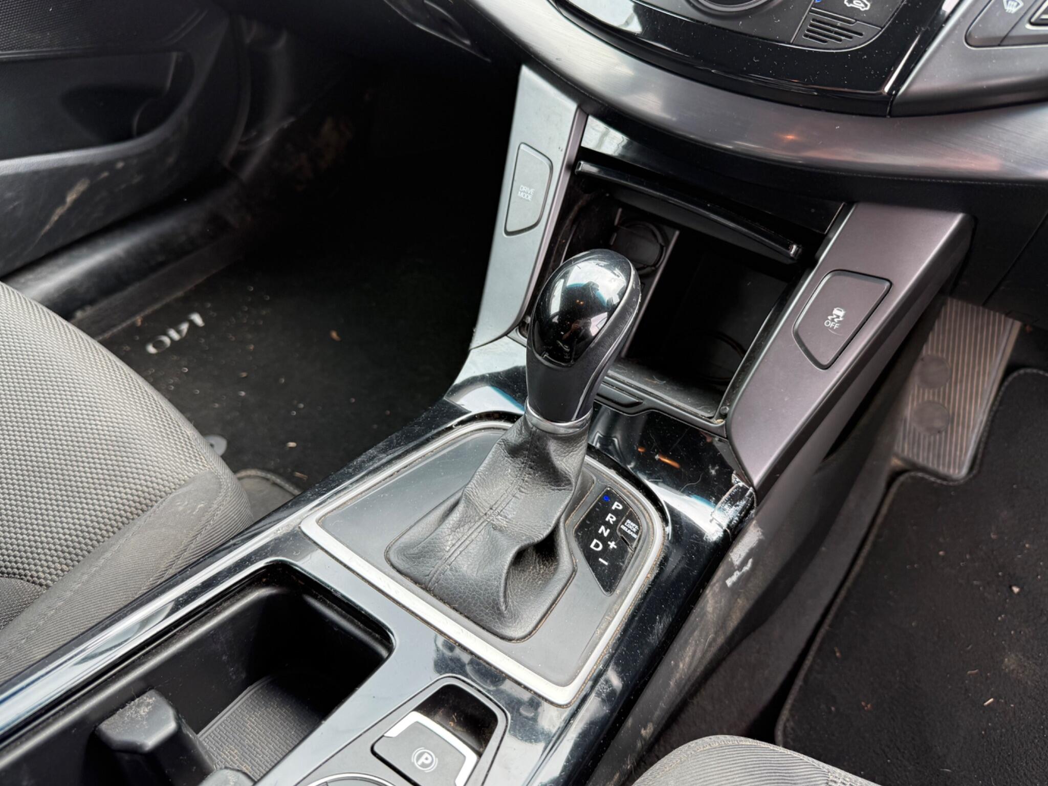 Hyundai I40 view 9
