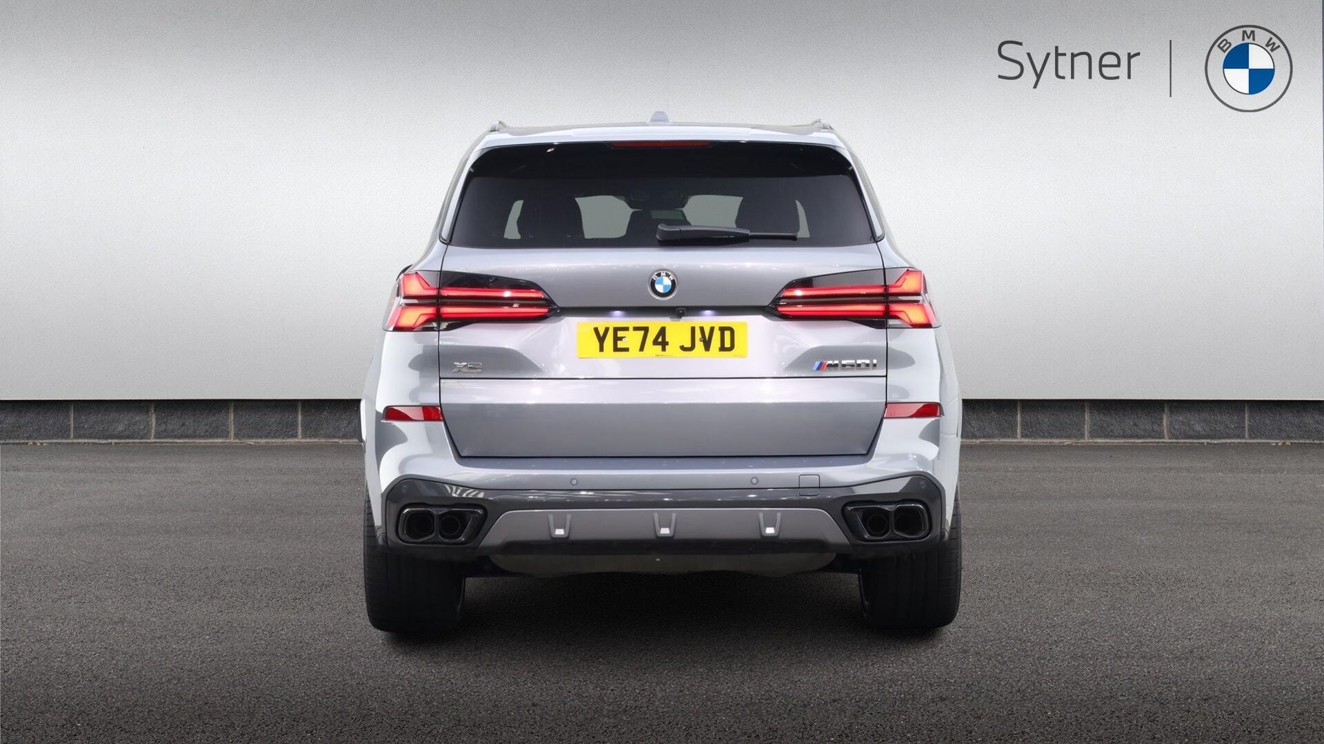BMW X5 view 15