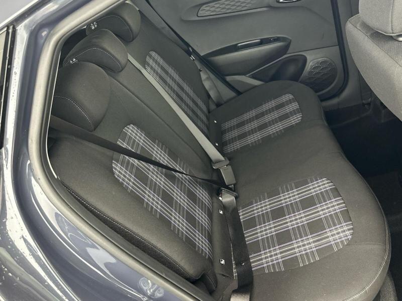 Hyundai I10 view 4