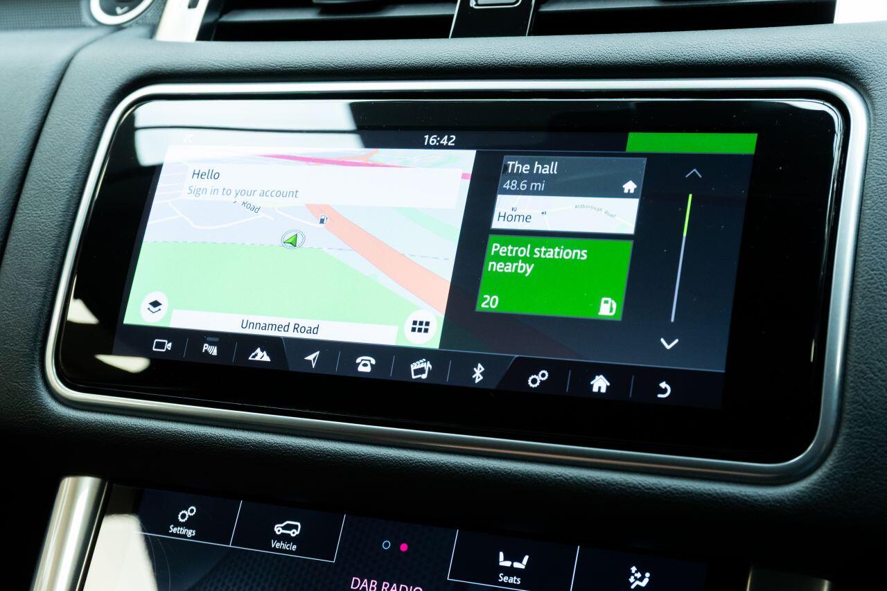 Land Rover Range Rover Sport view 28