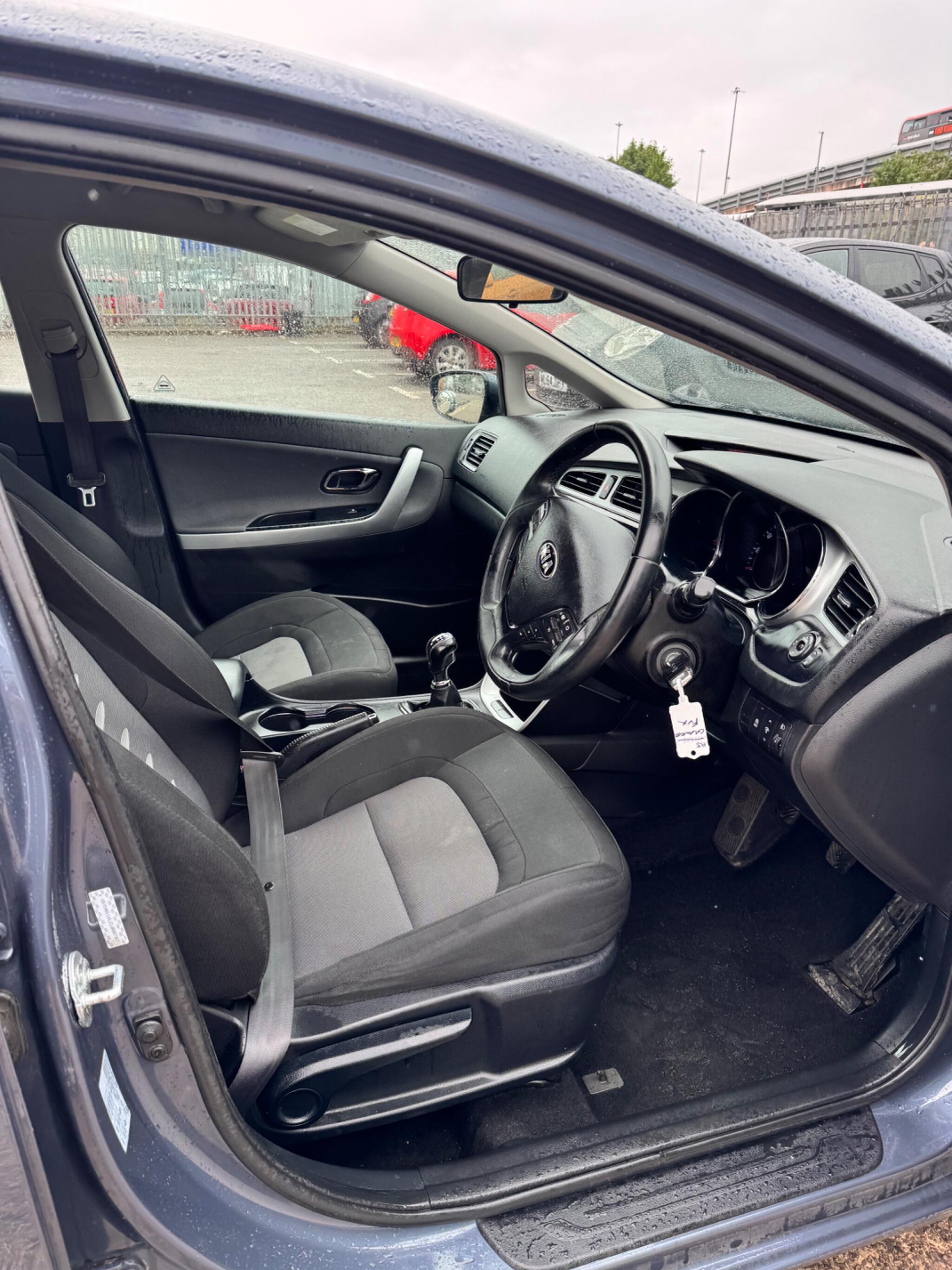 Kia Ceed view 24