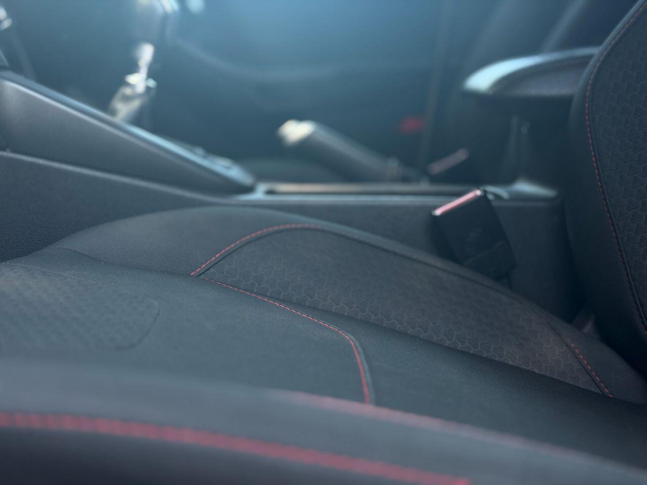 Ford Focus view 93
